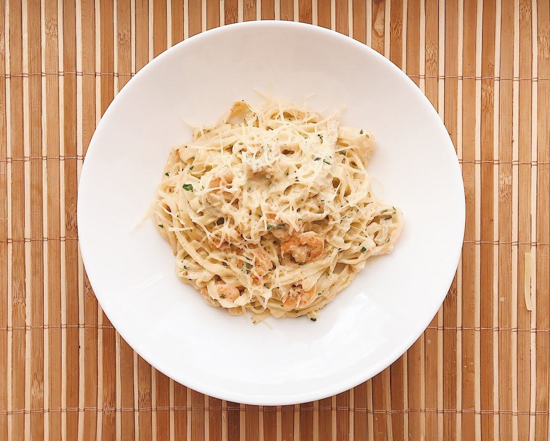 Сочетание креветок, чеснока и сливочного соуса никого не оставит равнодушным