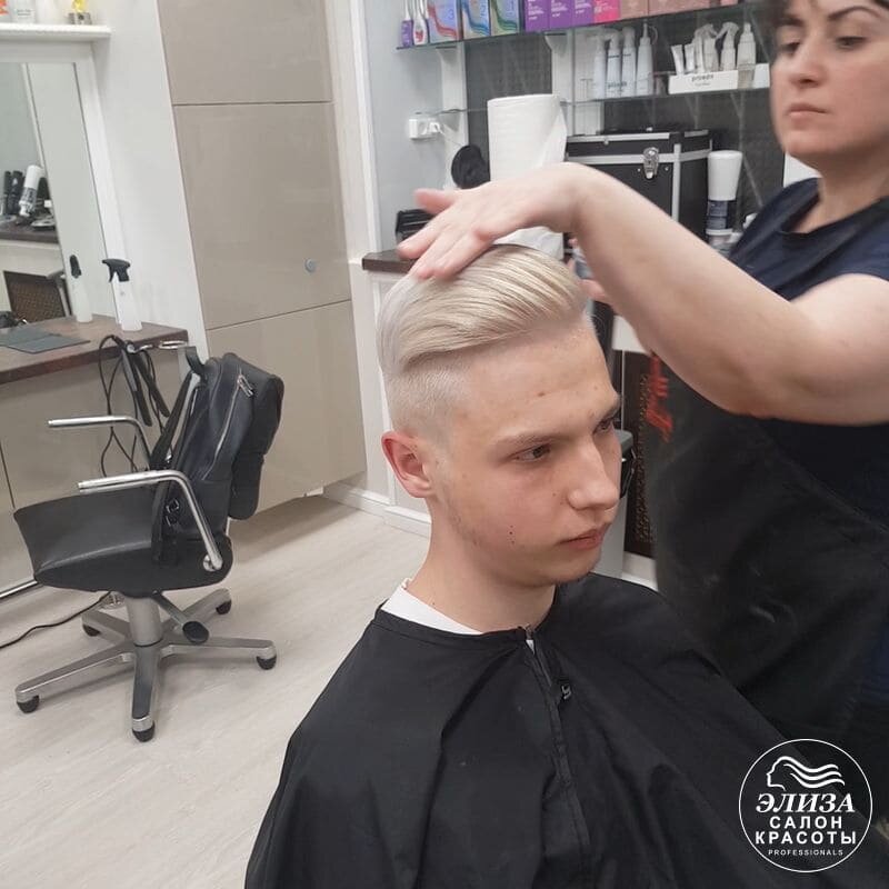 Окрашивание и стрижка волос