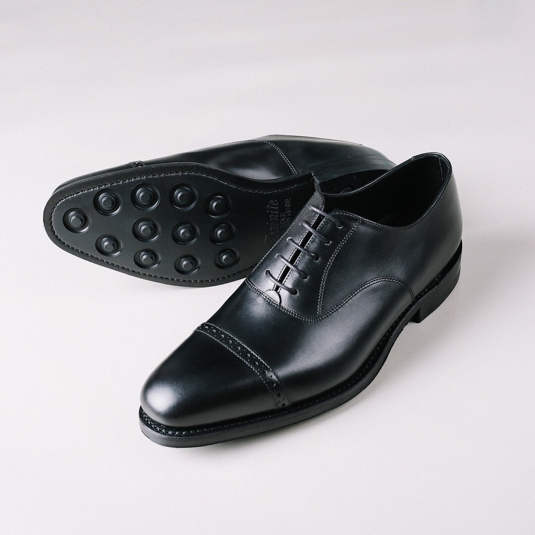 @fineshoes.ru /Оксфорды – идеальный вариант для классических аутфитов. /Фото: instagram.com