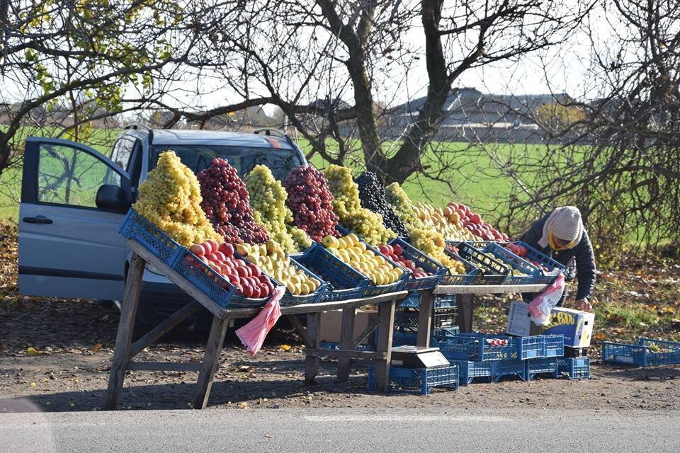 Торговля у дороге