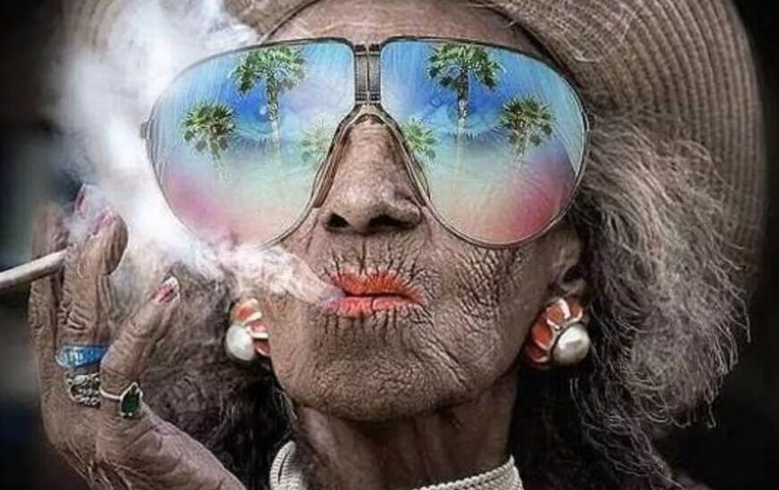 Кто не курит и не пьет, то здоровеньким помрет... Народная мудрость!