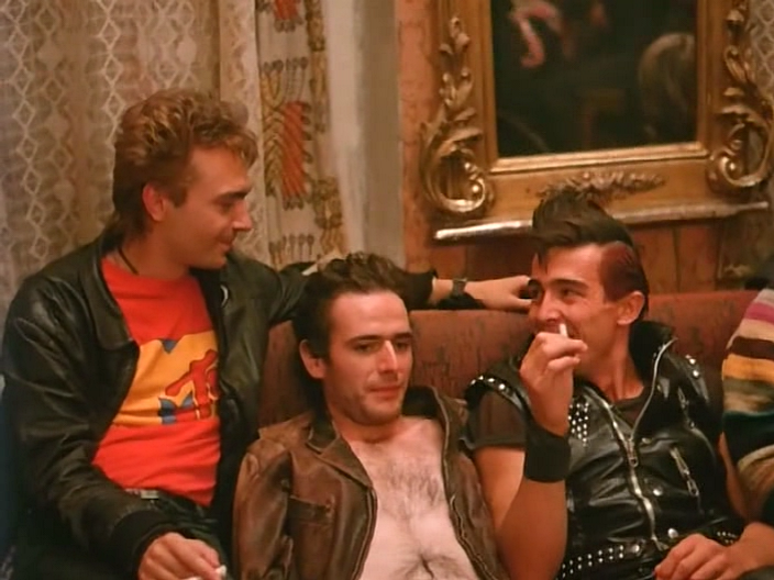 константин кинчев в фильме взломщик. кинчев взломщик. константин кинчев 1986. взломщик кинчев. константин кинчев взломщик.