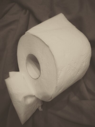 Мой дизайнер сбежал от меня, фотографирую сам.