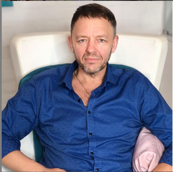 Похудевший Сергей Нетиевский. https://www.instagram.com/netievskiy_official/