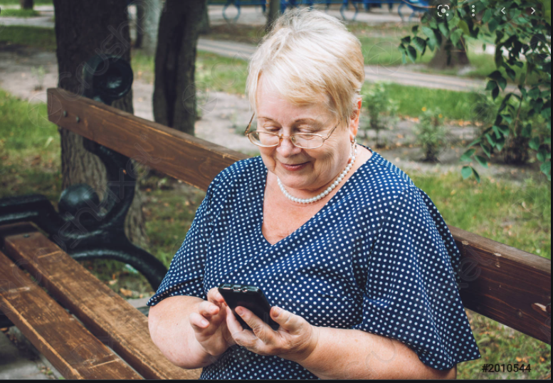 научить и защитить- основная задача взрослых детей для своих родителей