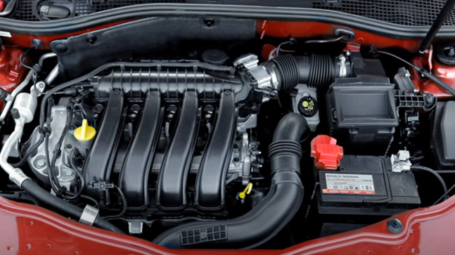 На новой Лада Веста ФЛ появился мягкий пластик на торпеде. Комплектация FL уже поступает в автосалоны (разбор изменений)