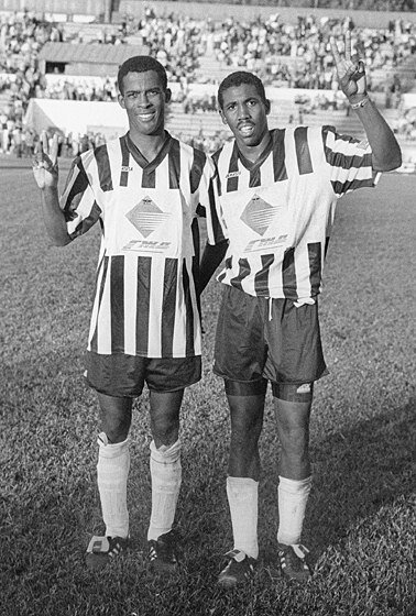 Да Сильва и Жуниор в составе нижегородского "Локомотива" фото с сайта vk.com