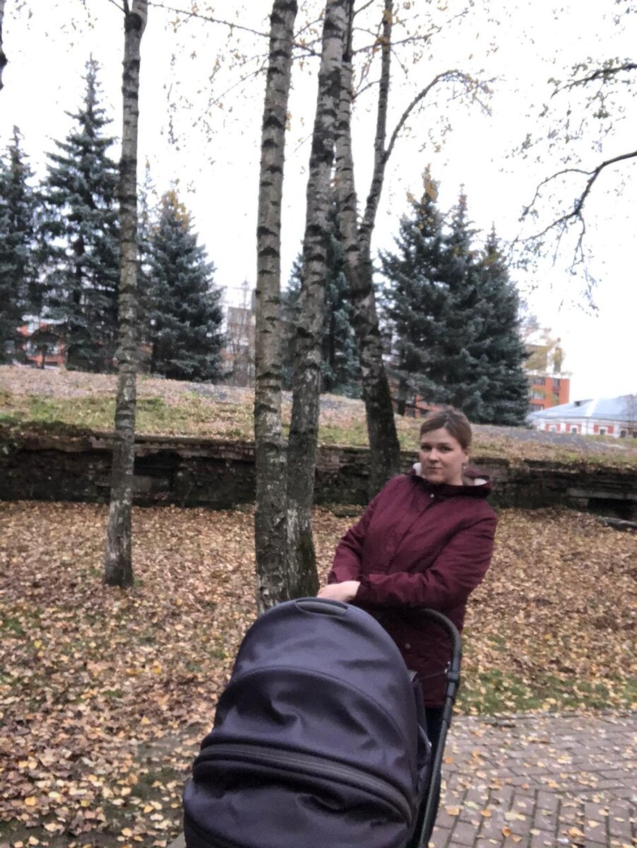 2020 год. Через неделю после вторых родов. Первая прогулка