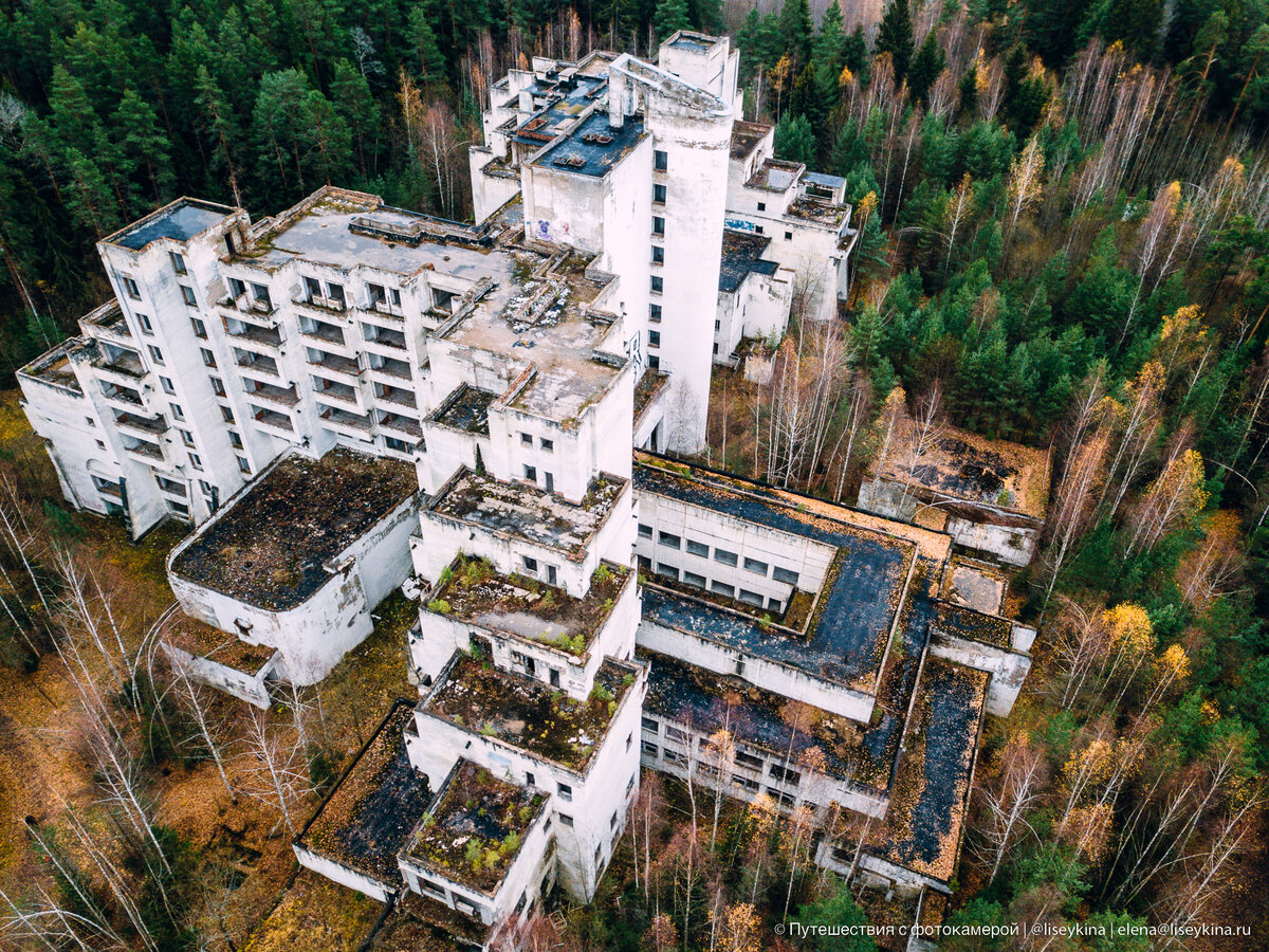 Исполинский заброшенный санаторий в лесах Тверской области | Путешествия с  фотокамерой | Дзен