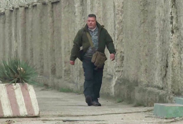 Дмитрий Штыбликов перед задержанием сотрудниками ФСБ. Севастополь, 9 ноября 2016 года 
Фото: ЦОС ФСБ РФ / РИА Новости