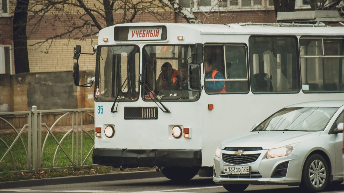     Нижегородские активисты снова требуют завести уголовное дело из-за разрушения троллейбусных линий. Они просят вмешательства главы СКР Александра Бастрыкина.