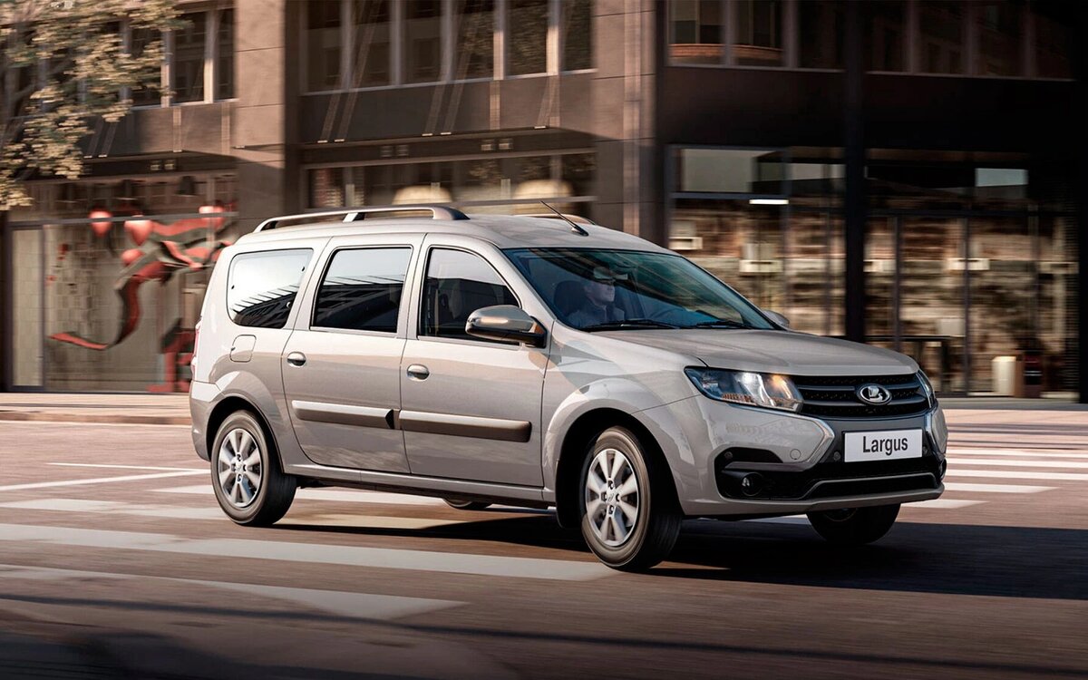 Автомобиль Lada Largus