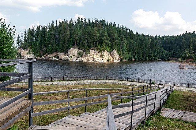 Фото: Наталья Азманова,  викисклад, хранилище свободных медиафайлов