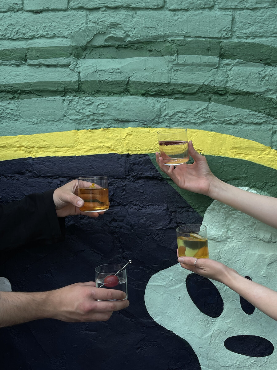    В «ладо» открылась выставка Лизы Одиноких «Обнимая пространство» (фото 2)