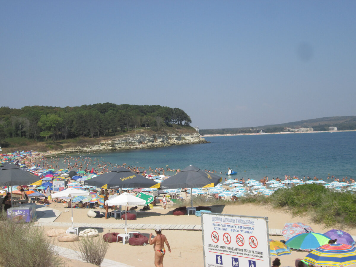 Пляж Атлиман, август 2023 года.