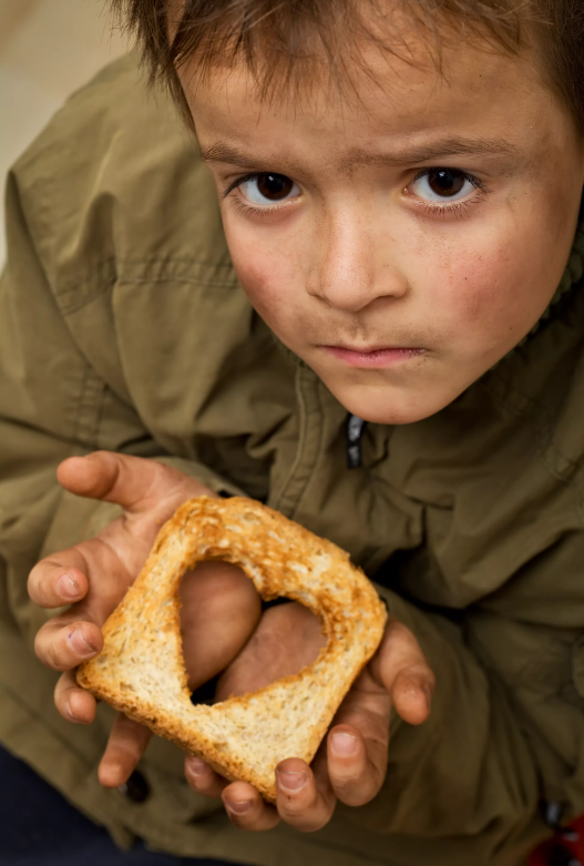 Сегодня Ольга выглядела особенно привлекательно и ярко. Стильная прическа, красивый маникюр новые туфли на высоких шпильках.-2