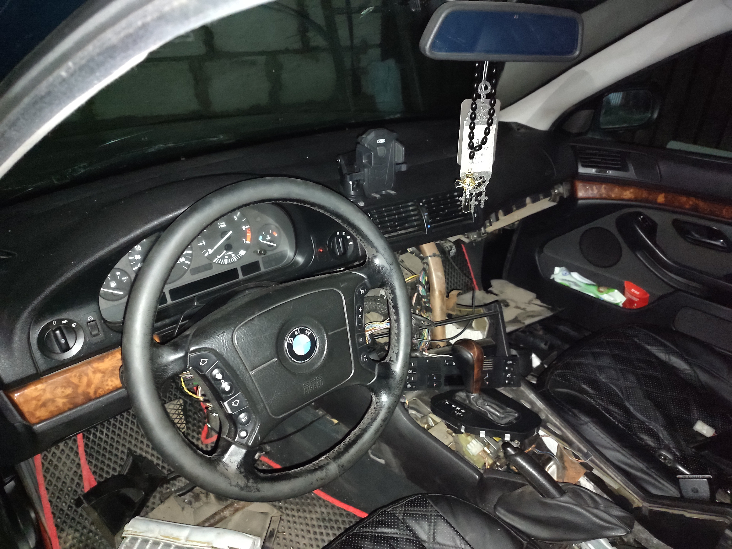 Замена печки BMW E39, поменять отопитель БМВ Е39