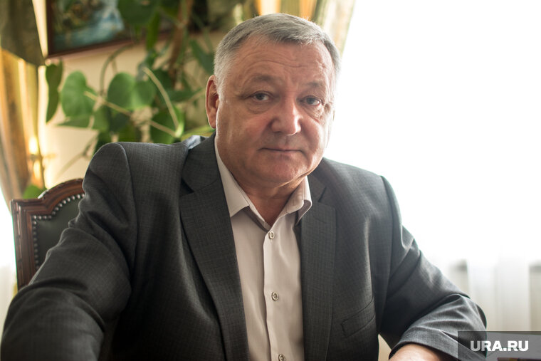    Глава избиркома ЯНАО Андрей Гиберт подвел промежуточные итоги явки