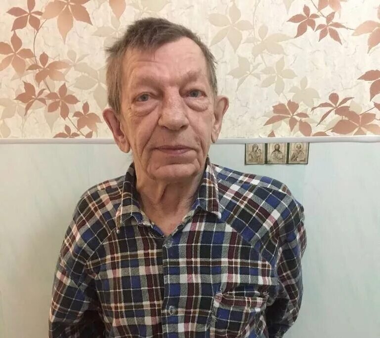 Последние годы он жил как в аду, не в силах справиться с пагубной зависимостью