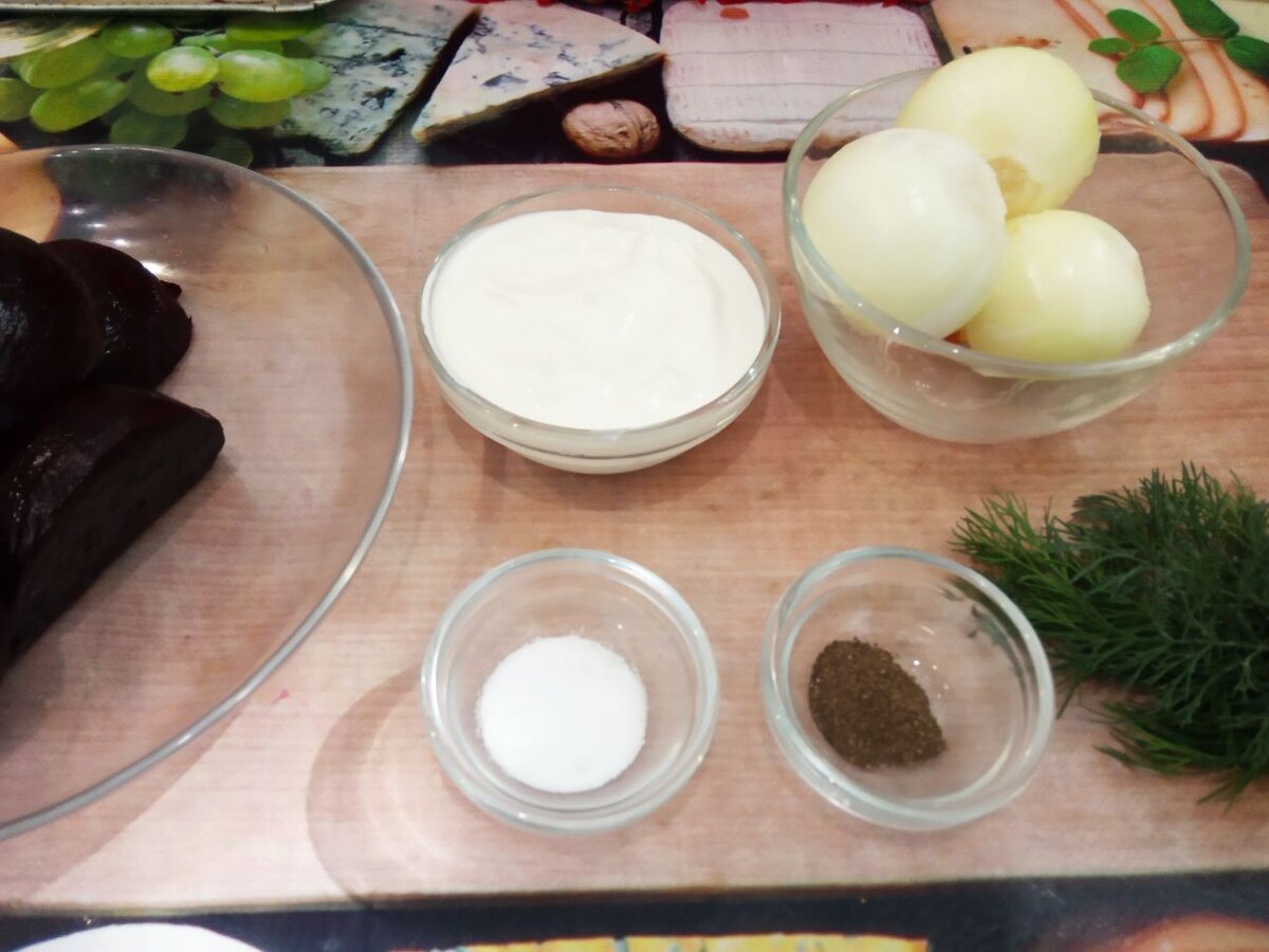 Ингредиенты для приготовления тушеной свеклы