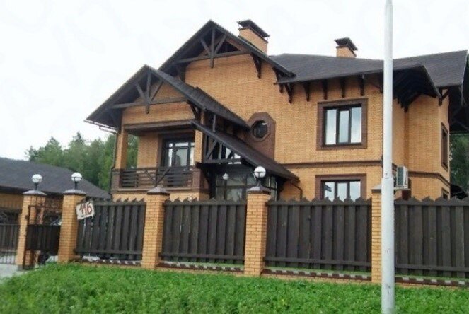 Большой дом в элитном поселке прямо в черте города - ну мечта же!