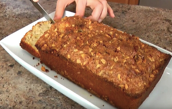 кекс с яблоками в духовке