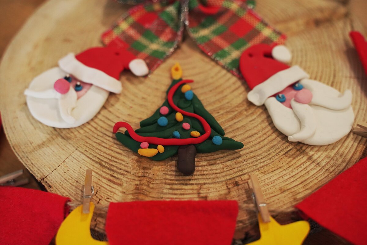 Новогодние игрушки из полимерной глины