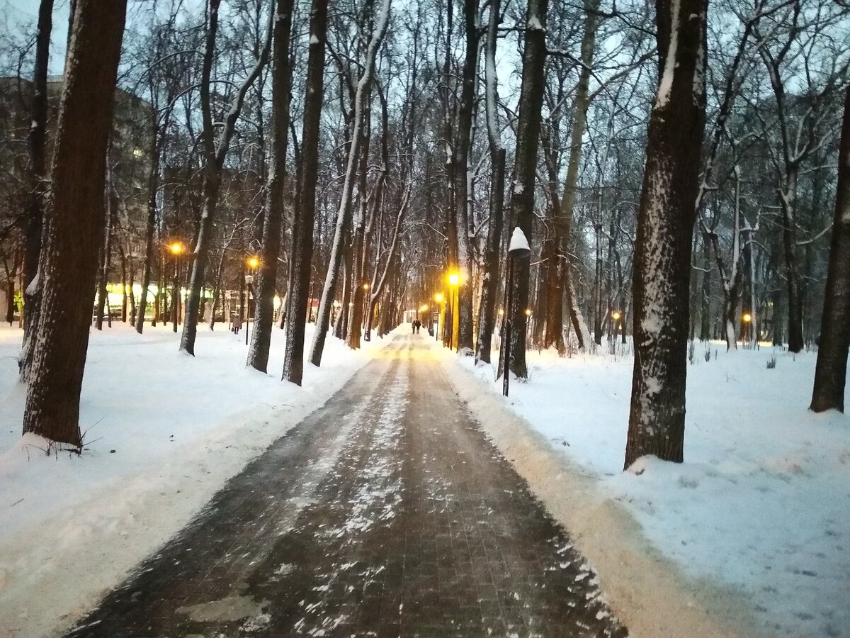 у меня не сохранилось фото тех лет -  потерялись вместе с очердным ноутом. а жаль... да.