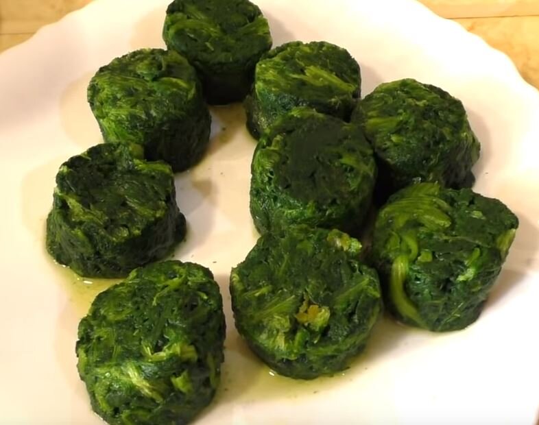 Замороженный шпинат. Для супчика необязательно использовать свежий