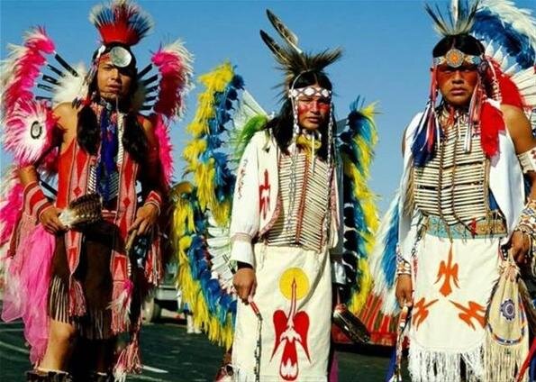 фото с сайта: http://manmonster.centerblog.net/6560538-indiens-dans-le-grand-canyon