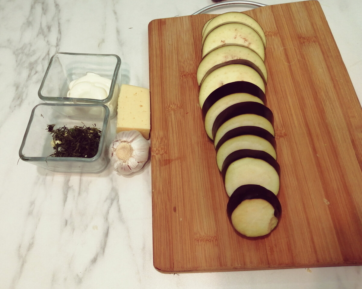 Очень простой и вкусный рецепт из баклажан