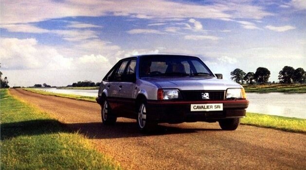 
Vauxhall Cavalier Mk2 SRi
Кавалер Мк III
1988 - 1995
