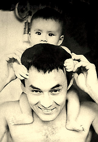 Талгат Нигматулин с маленькой Линдой