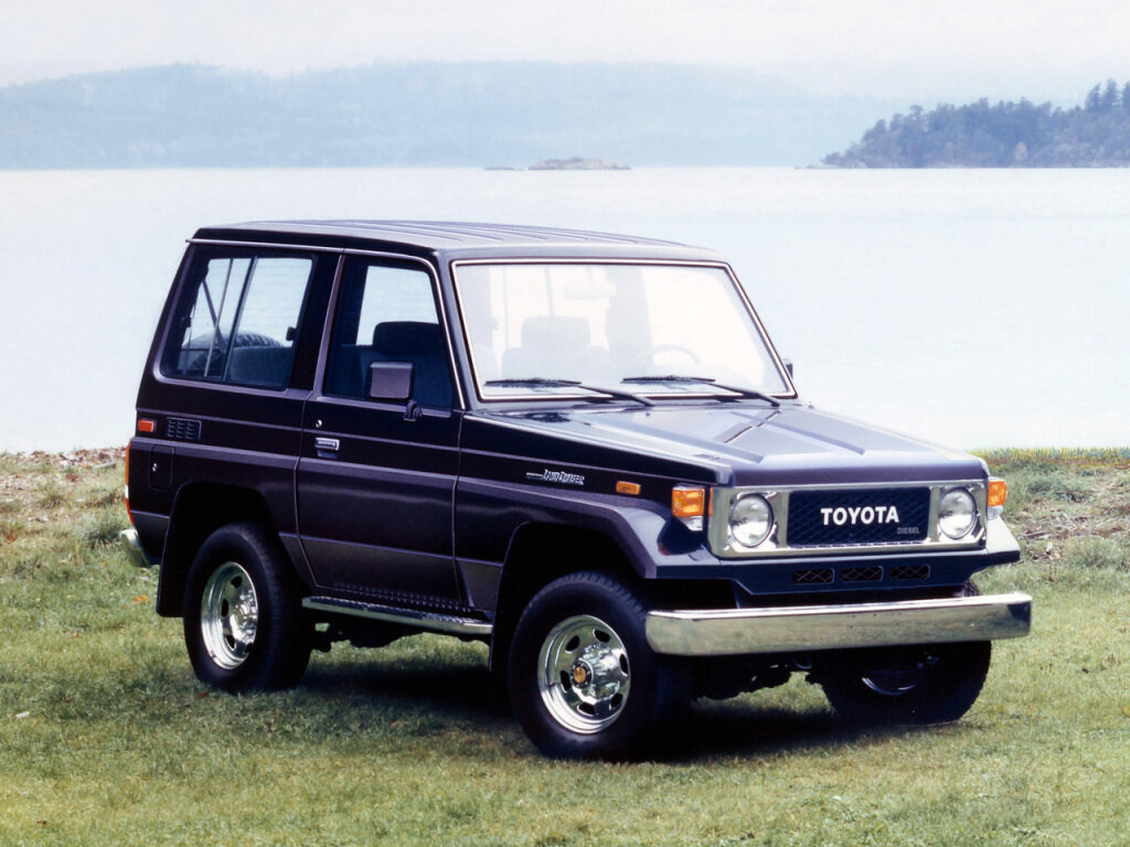 Toyota Land Cruiser Hard Top 1986 года. Фотография с сайта - autowp.ru 