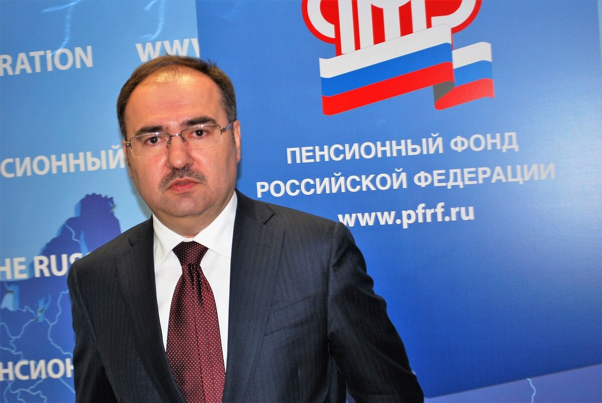 pencioner.ru/ Антон Дроздов. глава пфр