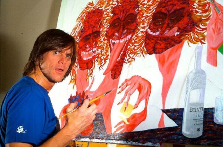 Джим Керри за работой над картиной.