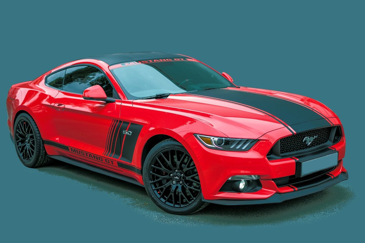 Ford Mustang GT красный 