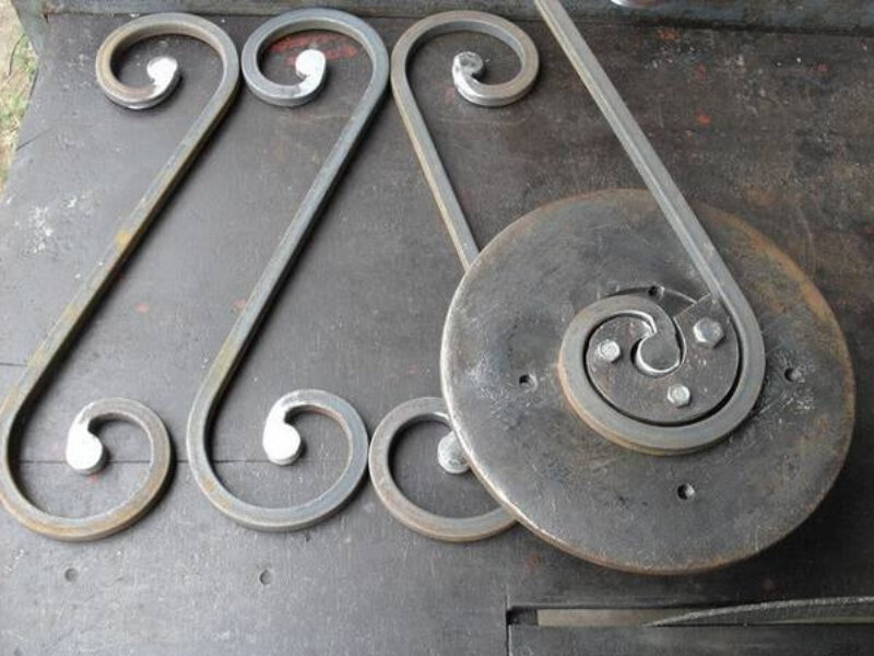 Простой самодельный станок и изделия