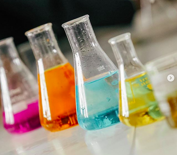 Силиконы же используются в косметике часто и это нормально. 