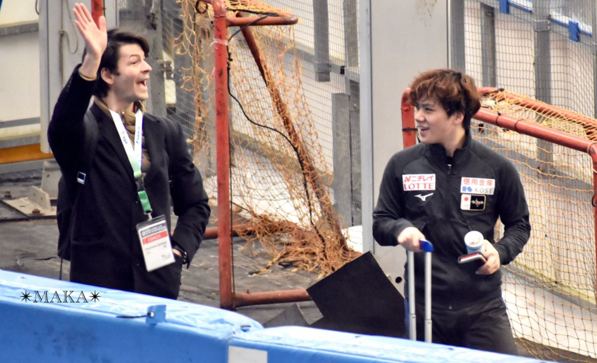 Стефан Ламбьель и Шома Уно. Источник:twitter.com/owballsno