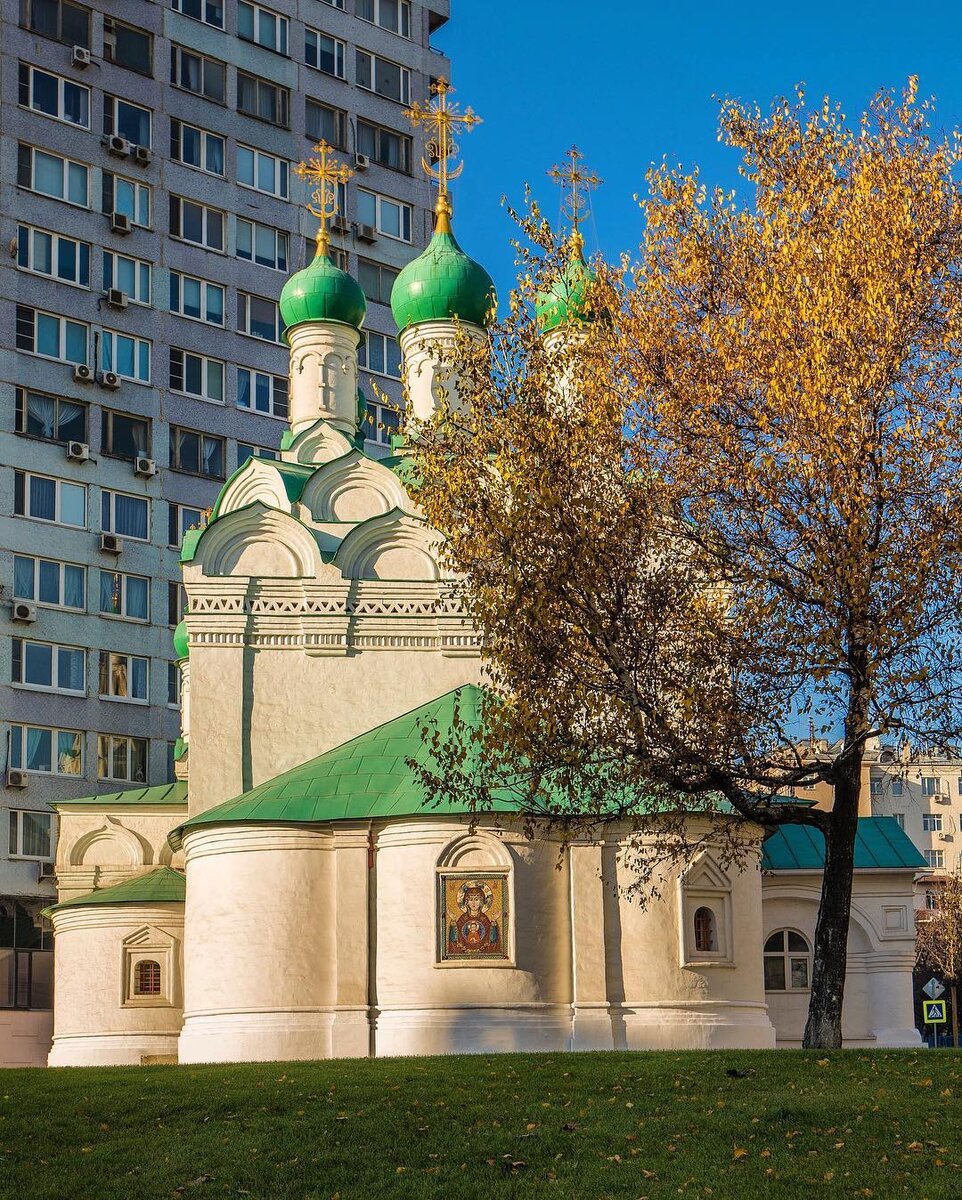 Храм столпника на поварской. Храм Симеона Столпника на поварской. Храм Симеона Столпника на Арбате. Храм преподобного Симеона Столпника Москва. Москва Церковь Симеона Столпника на поварской.