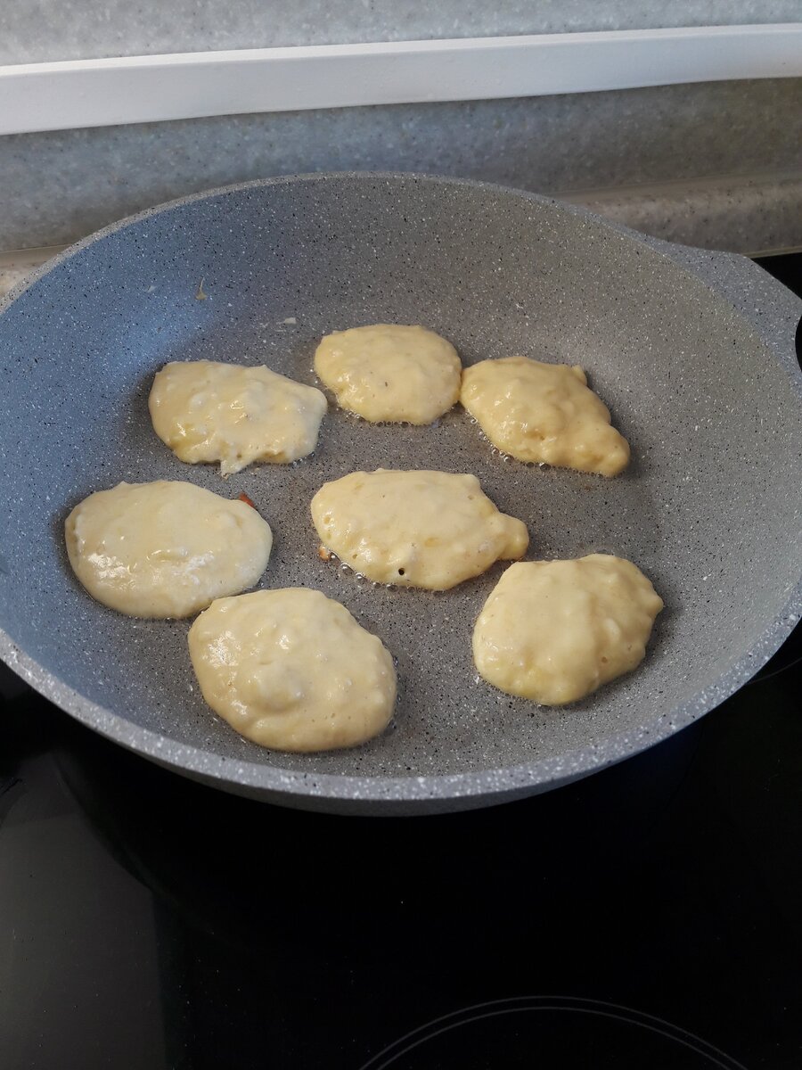 яблочные оладушки