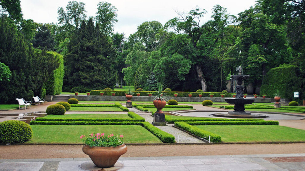 германия королевские сады герренхаузен. парк херренхаузен в ганновере. королевские сады гормандера enshrouded. королевские сады гормандера enshrouded. австралия.