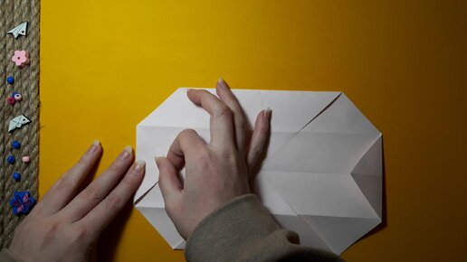 Как сделать ракушку из бумаги?