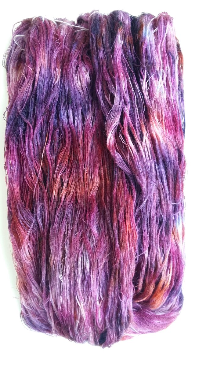 Здесь пасма ещё сырая