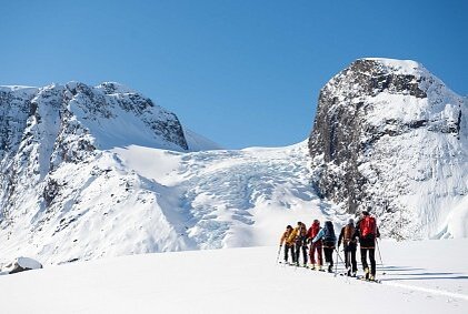 Панорама ИлулиссатаГренладские лыжники