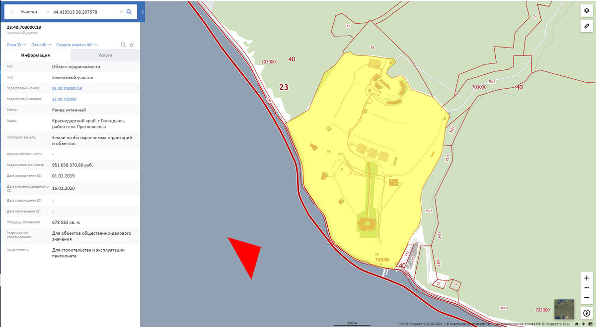 Информация об участке 23:40:0703000:19 с дворцом