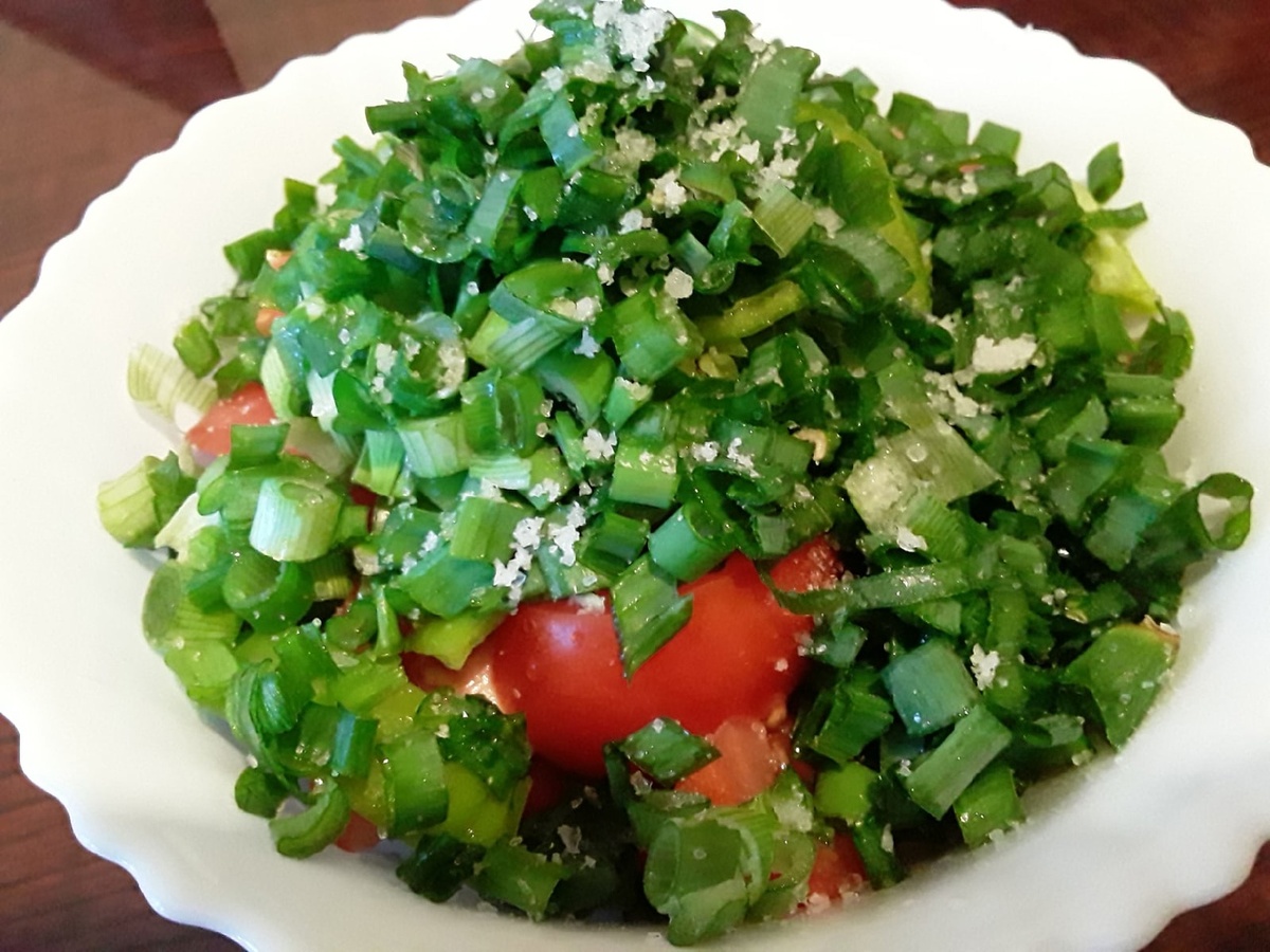 И есть чем посыпать еду