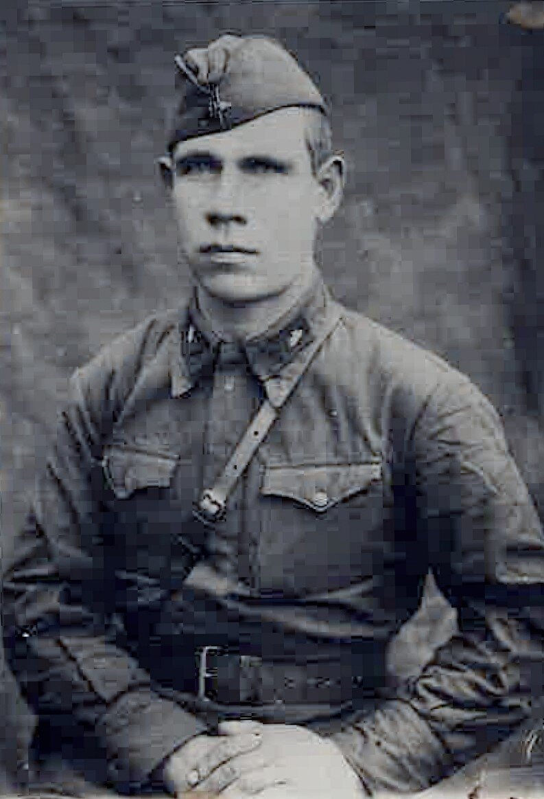 Дедушка, Зайцев Степан Алексеевич, погиб в 1941 году. Из личного архива.