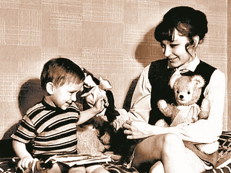 Степан в детстве Фото из источника Яндекс Картинки